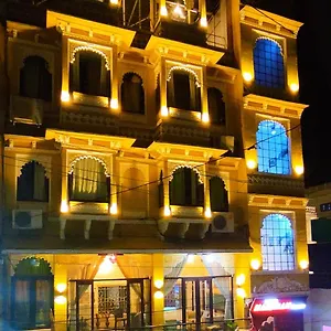 3* Hotel Mandiram Palace